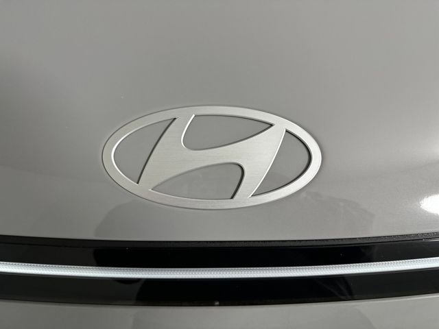 Used 2024 Hyundai Kona SEL w/ Convenience Package image 9