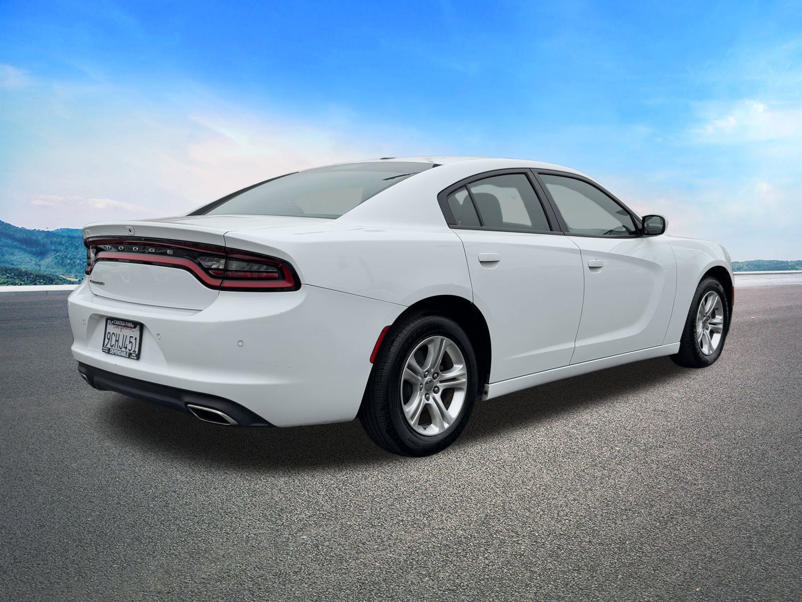 Certified 2022 Dodge Charger SXT image 11