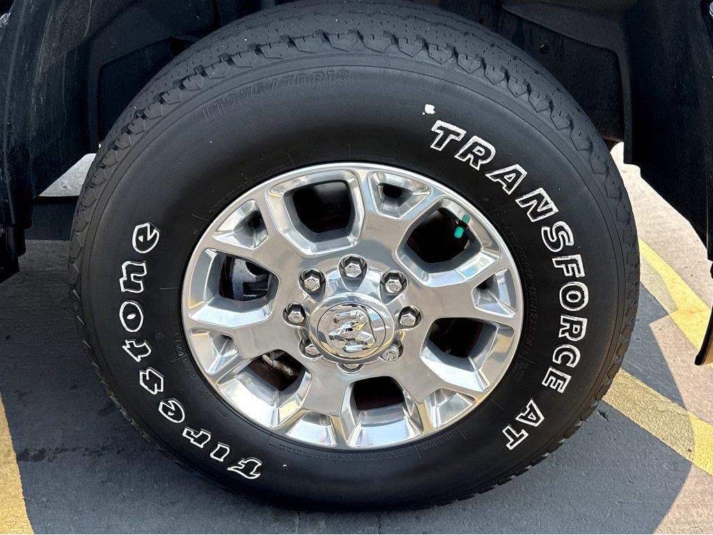 Used 2024 RAM 2500 Laramie AWD/4WD image 7
