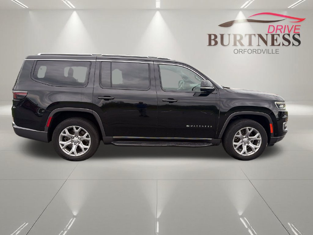 Used 2022 Jeep Wagoneer Series II AWD/4WD image 9