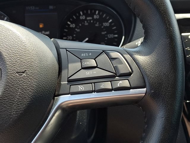 Used 2022 Nissan Rogue Sport SV FWD image 24