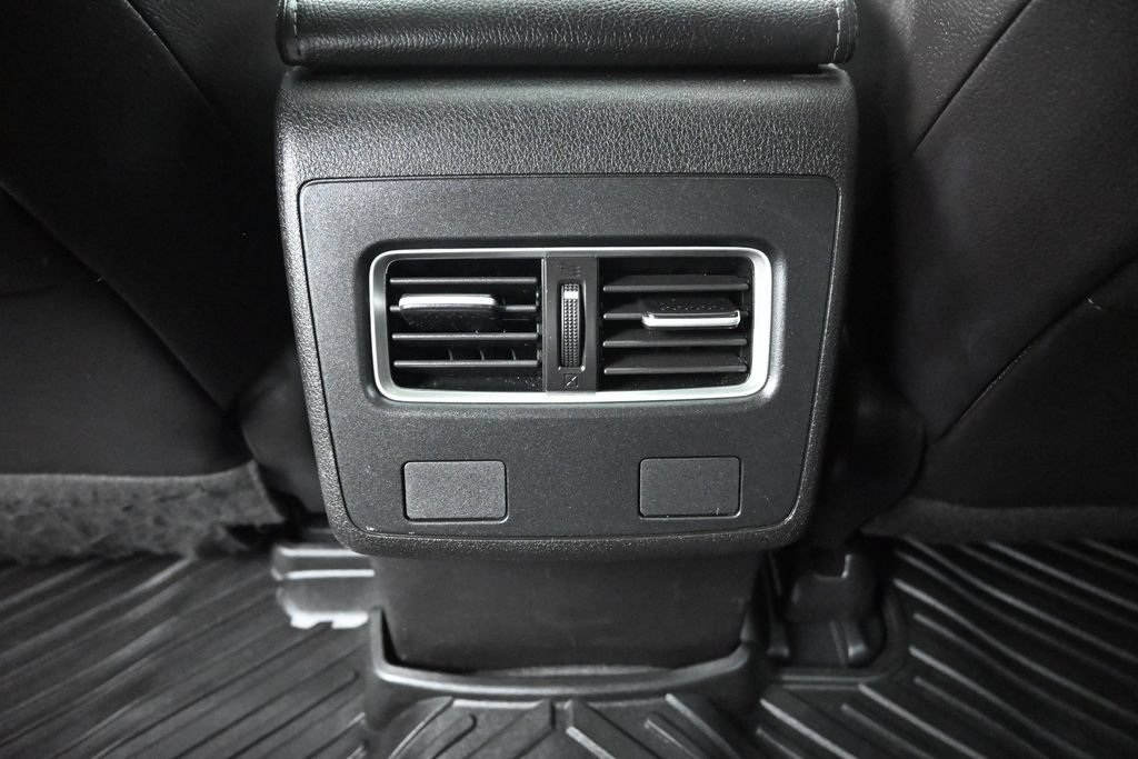 Used 2016 Acura RDX w/ Technology Package AWD/4WD image 27
