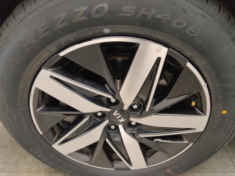 Used 2021 Kia Sorento EX image 31