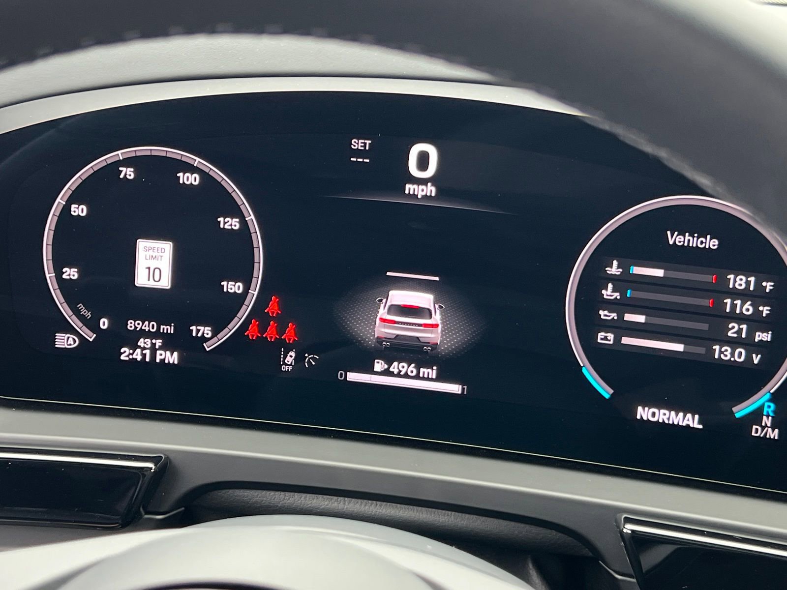 Certified 2025 Porsche Cayenne image 23