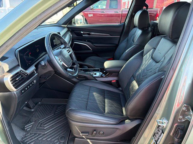 Used 2025 Kia Telluride EX X-Line AWD/4WD image 14