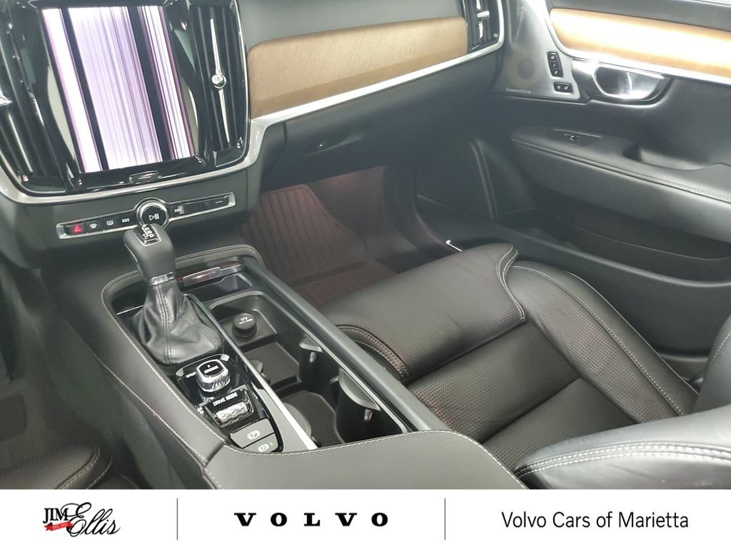 Used 2017 Volvo S90 T6 Inscription w/ Vision Package AWD/4WD image 19