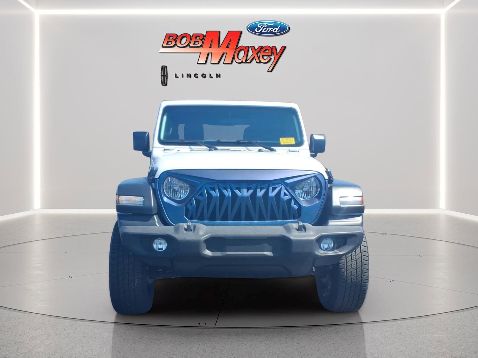 Used 2020 Jeep Gladiator Sport w/ Quick Order Package 24S AWD/4WD image 2