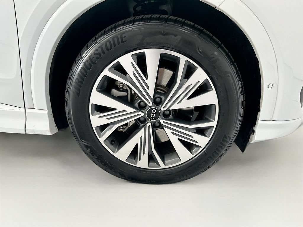 Certified 2023 Audi Q4 e-tron Premium w/ Premium Plus RWD image 31