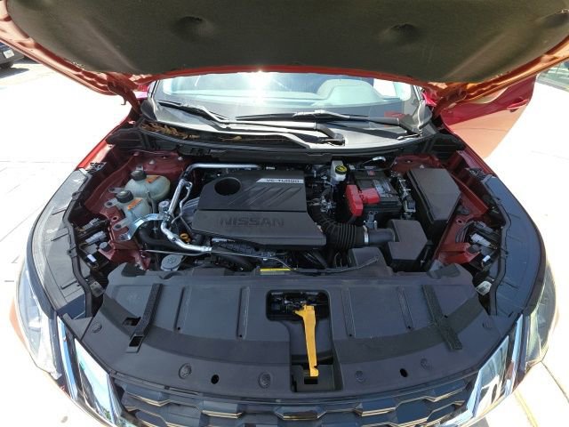 Used 2023 Nissan Rogue SV FWD image 27