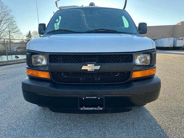 Used 2013 Chevrolet Express 2500 image 2