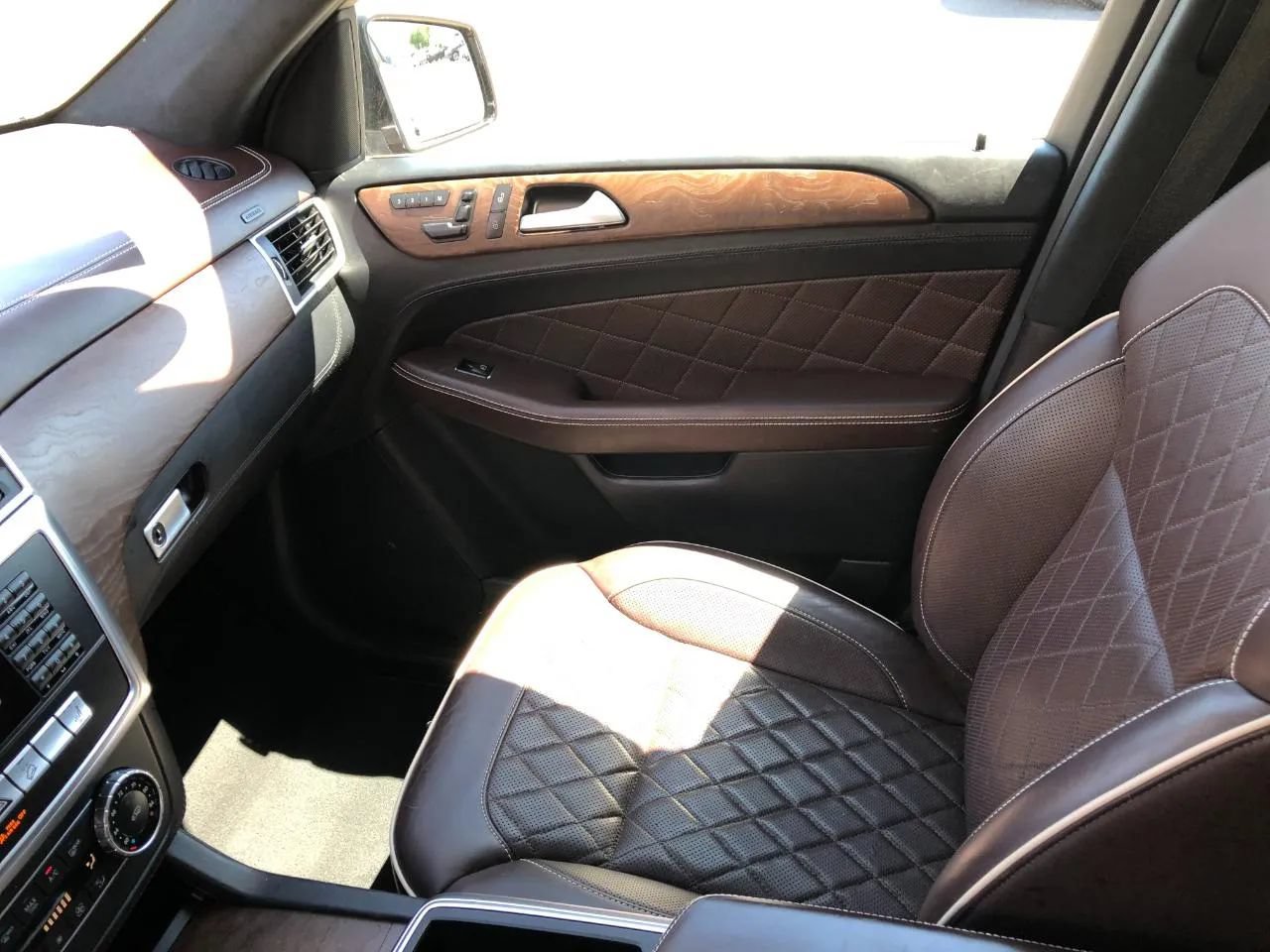 Used 2015 Mercedes-Benz ML 350 4MATIC image 33