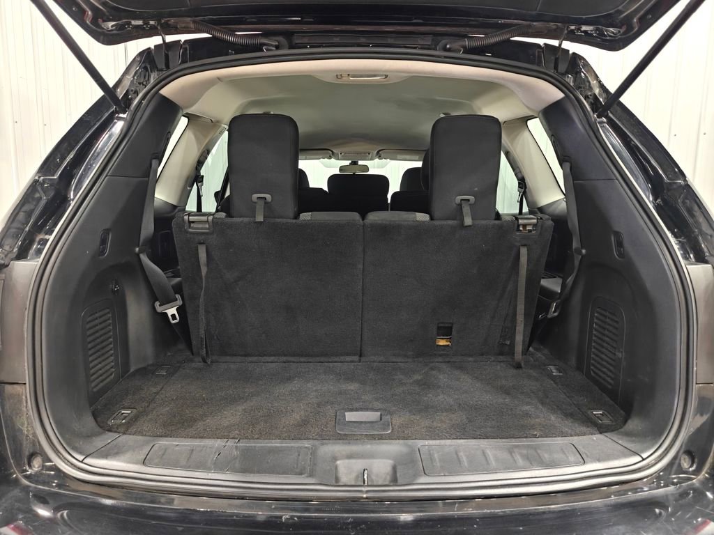 Used 2018 Nissan Pathfinder S AWD/4WD image 27