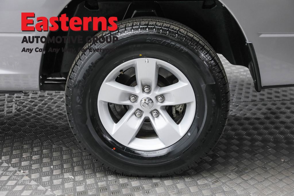 Used 2023 RAM 1500 Classic SLT w/ Trailer & Traction Group image 8