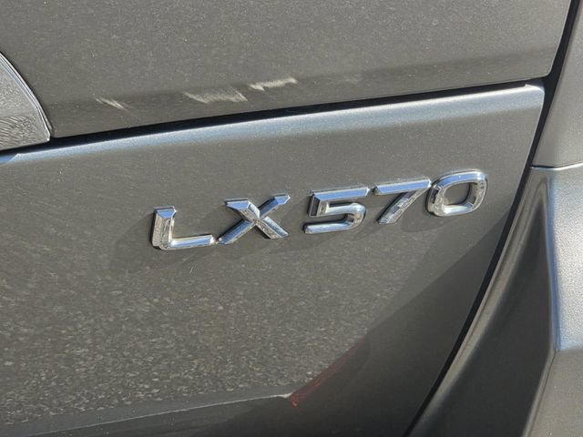 Used 2019 Lexus LX 570 4WD w/ Luxury Package image 40