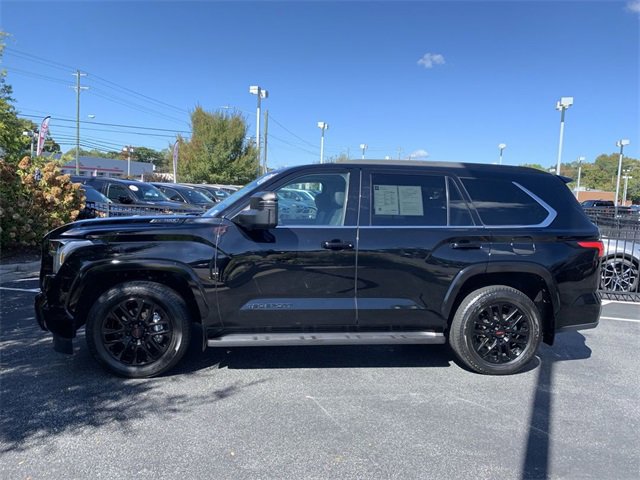 Certified 2023 Toyota Sequoia SR5 image 5