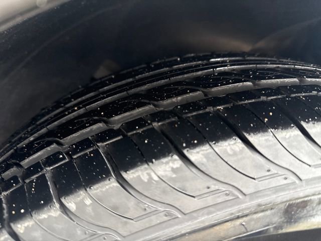 Used 2019 Kia Sorento LX w/ LX Convenience Package image 28