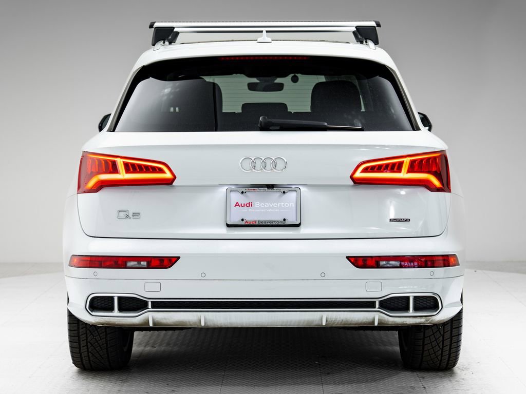 Used 2020 Audi Q5 e Premium Plus w/ Premium Plus Package image 32