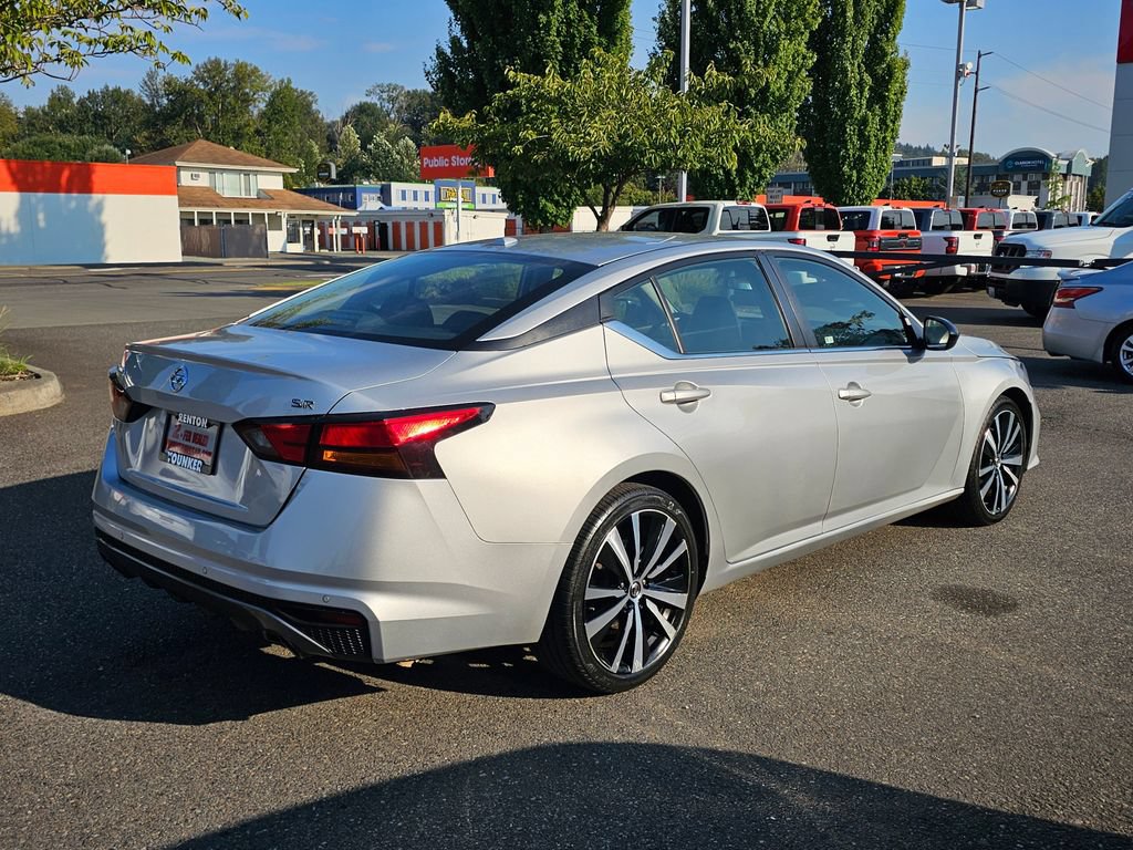 Used 2022 Nissan Altima 2.5 SR FWD image 5
