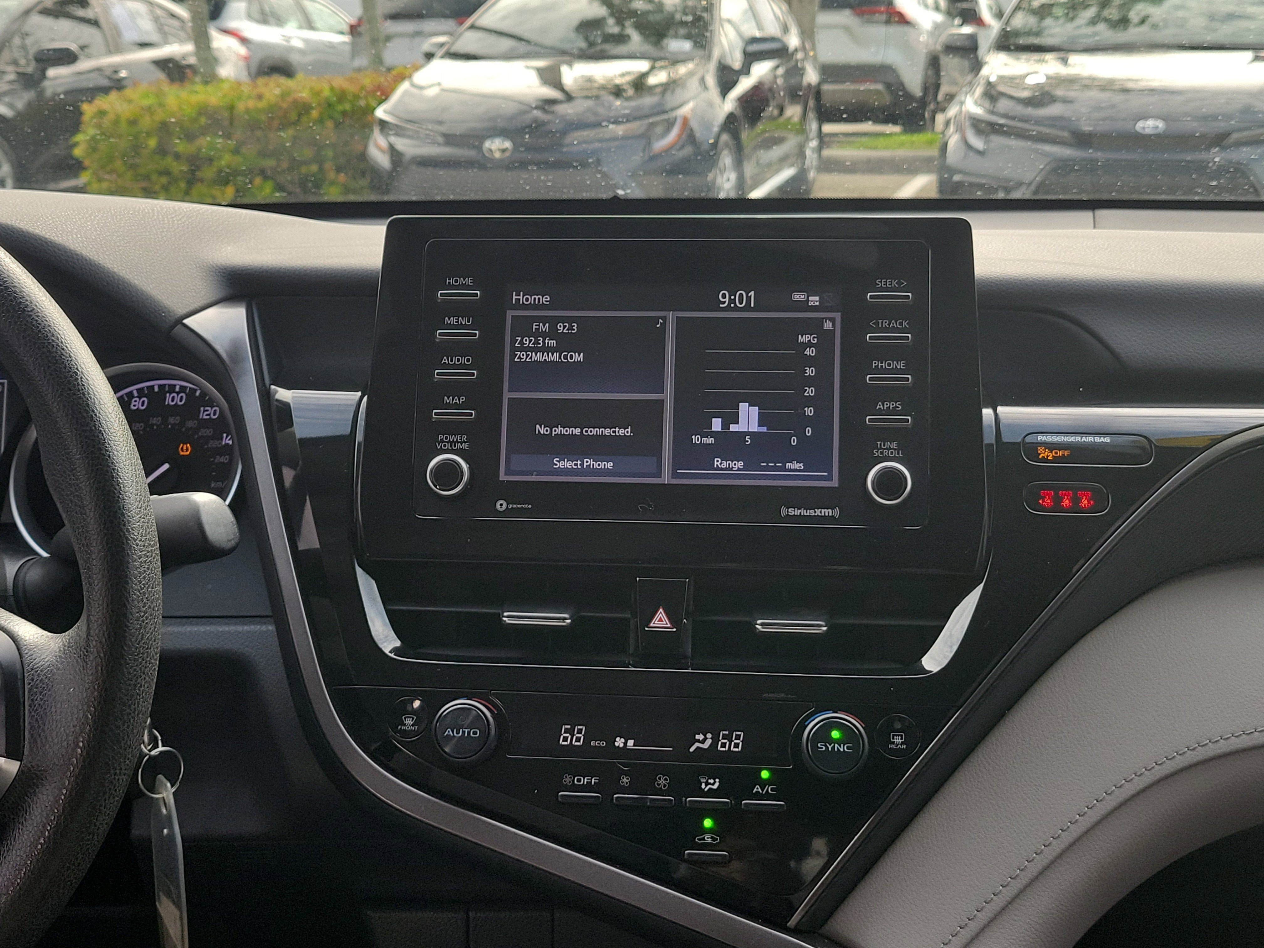 Used 2023 Toyota Camry LE FWD image 17