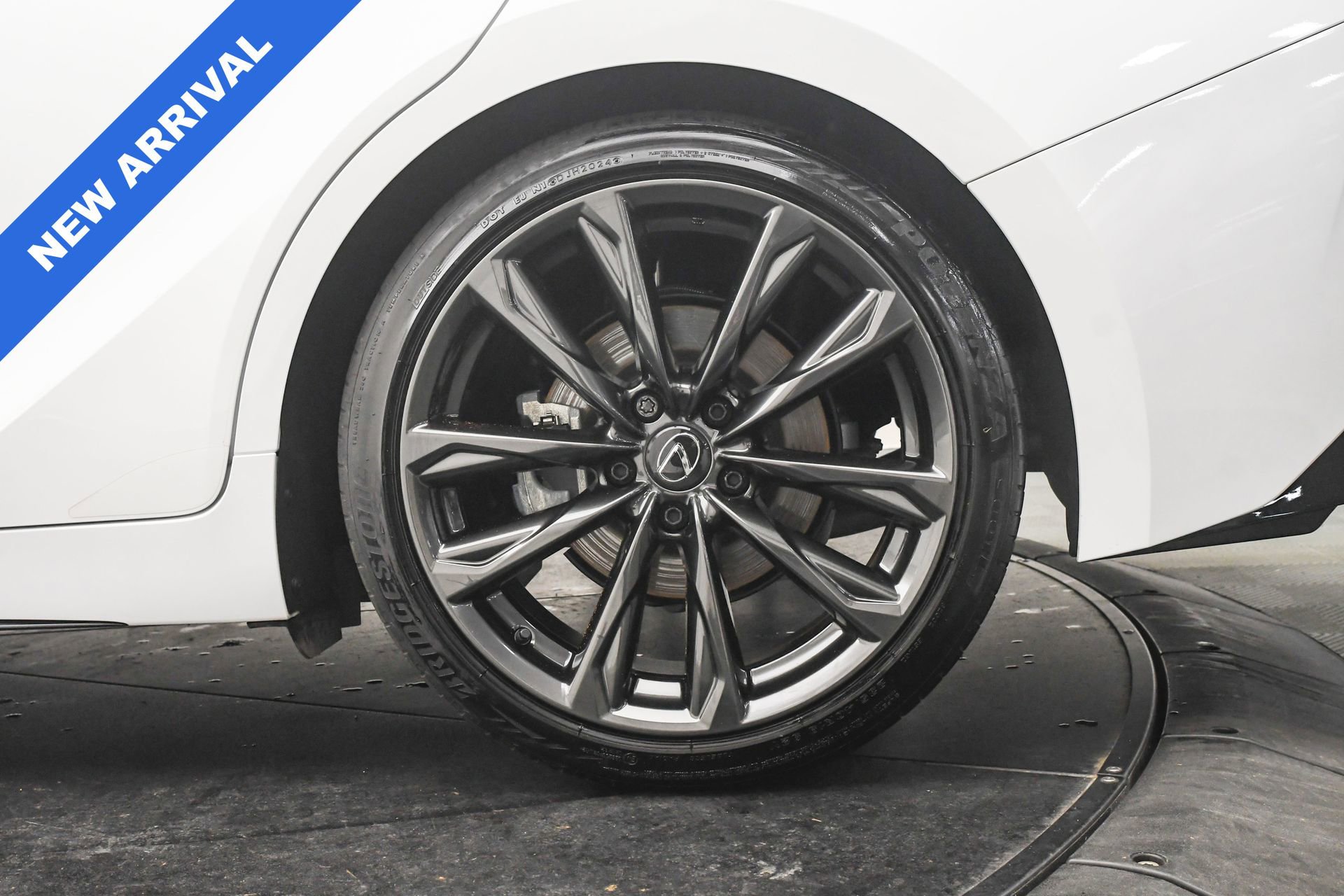 Used 2024 Lexus IS 350 F Sport image 31