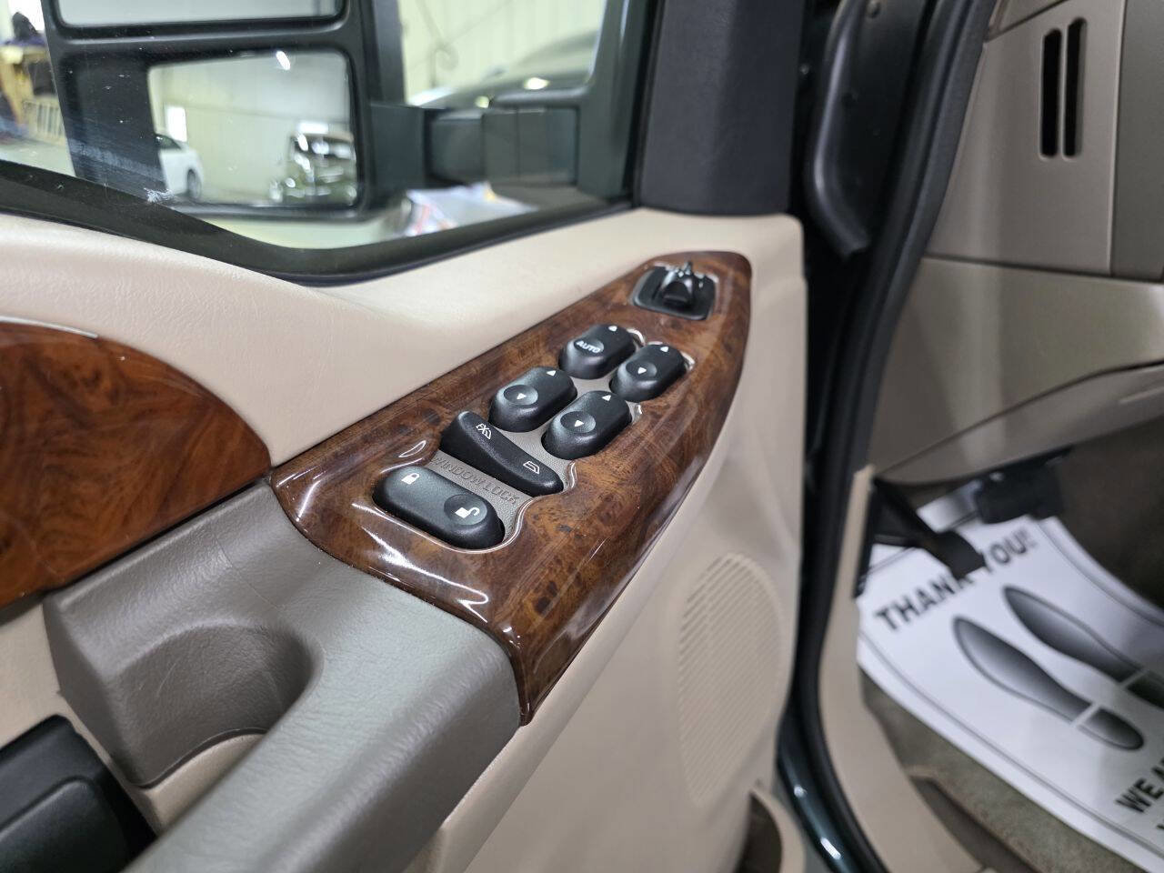 Used 2004 Ford F250 Lariat image 27