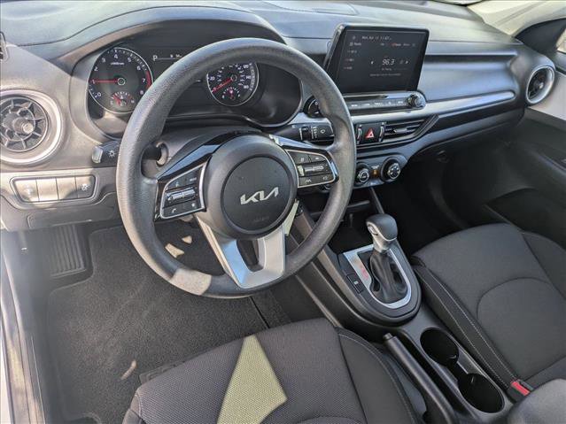 Used 2023 Kia Forte LXS image 10