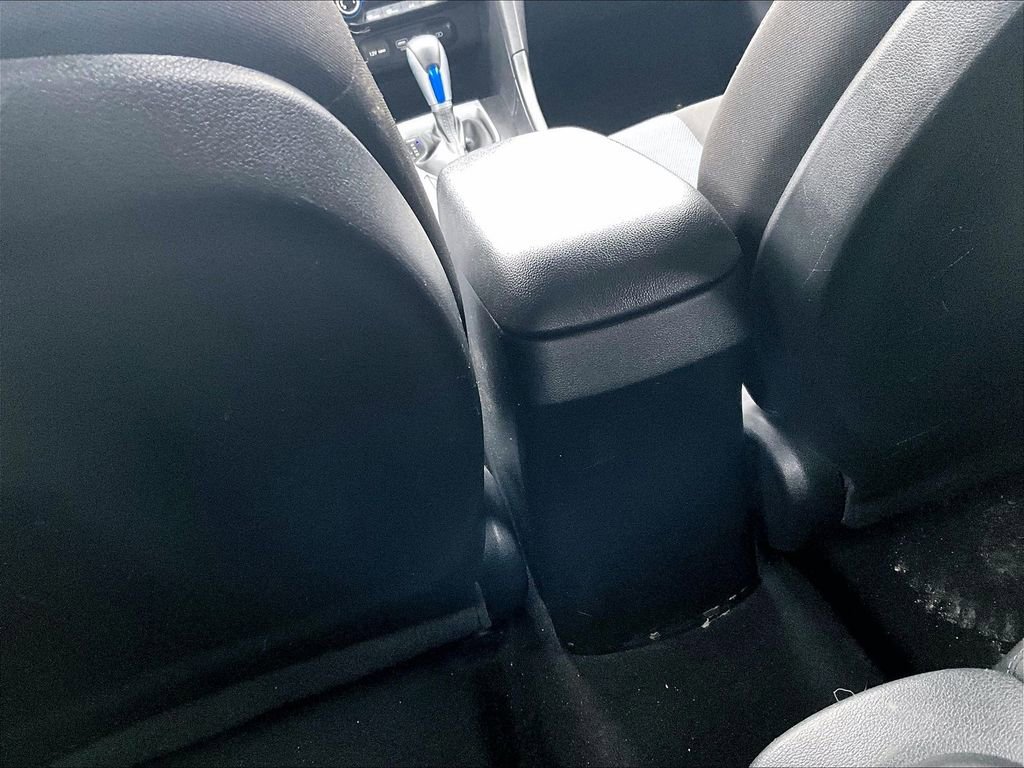 Used 2019 Hyundai Veloster 2.0 image 30