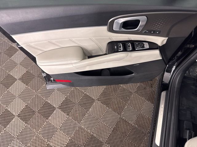 Certified 2023 Kia Sorento SX Prestige image 20
