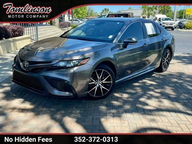 Used 2024 Toyota Camry SE