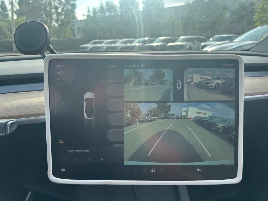 Used 2024 Tesla Model Y Long Range AWD/4WD image 8
