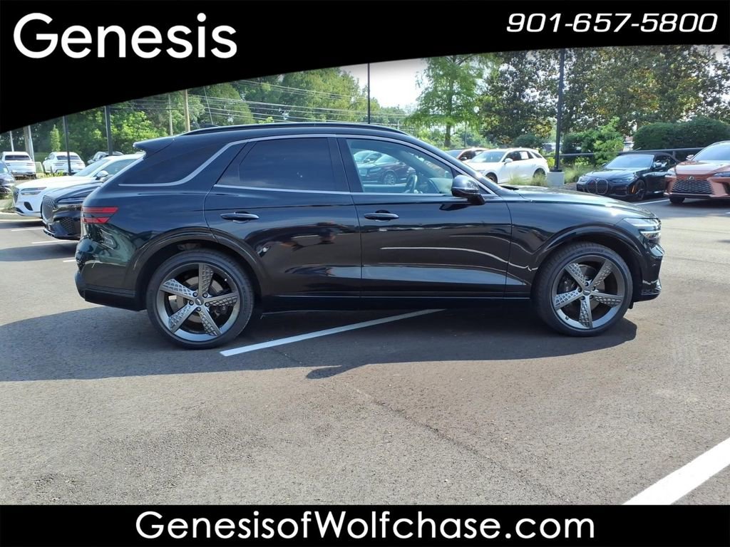 Used 2023 Genesis GV70 2.5T w/ Sport Prestige Package AWD/4WD image 6