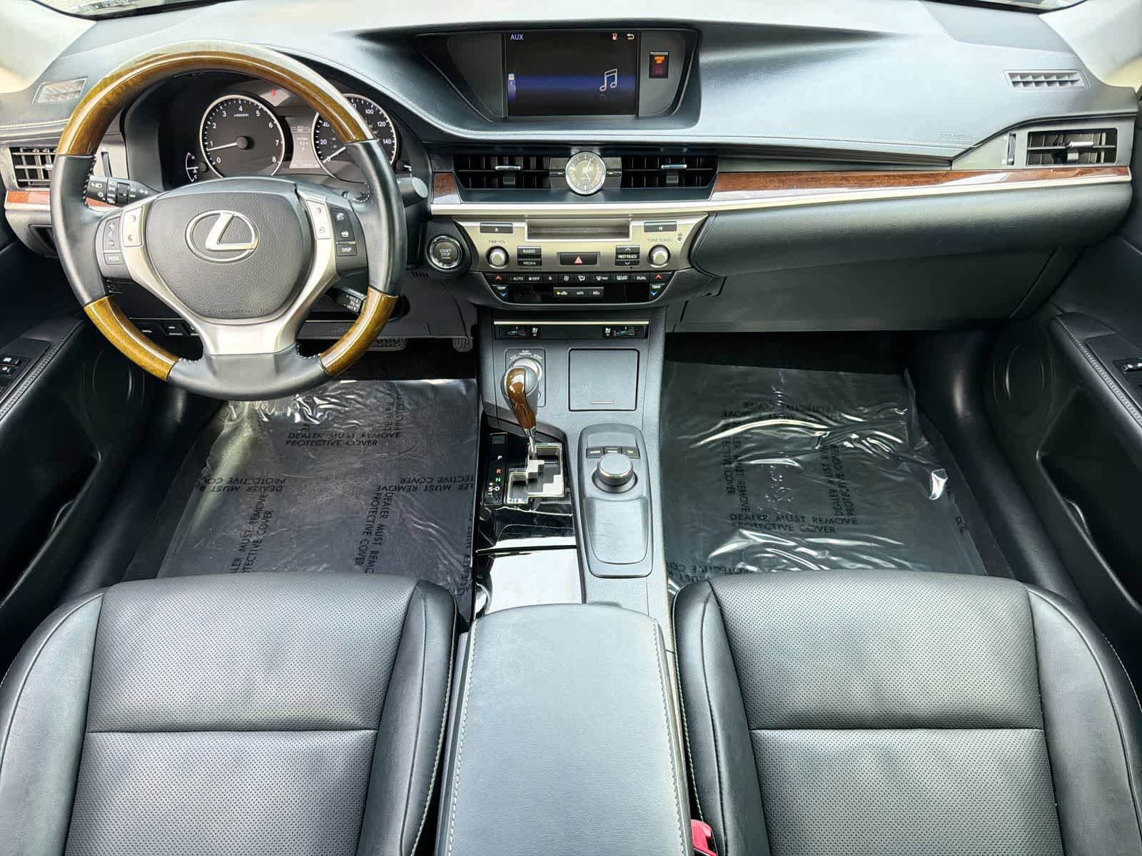 Used 2015 Lexus ES 350 w/ Premium Package FWD image 16