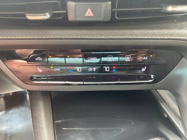 Used 2022 Buick Envision Preferred FWD image 25