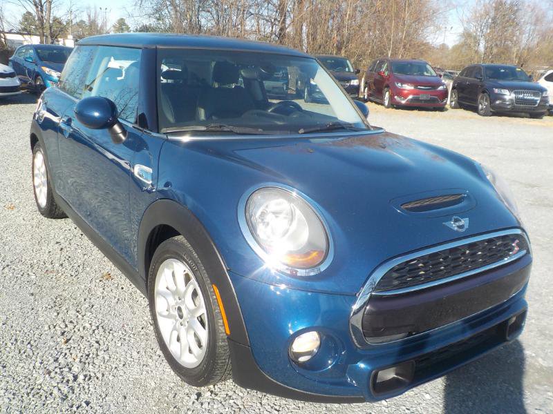 Used 2015 MINI Cooper S image 7