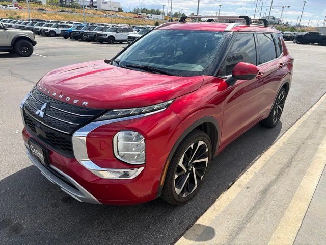 Used 2023 Mitsubishi Outlander SEL AWD/4WD image 3