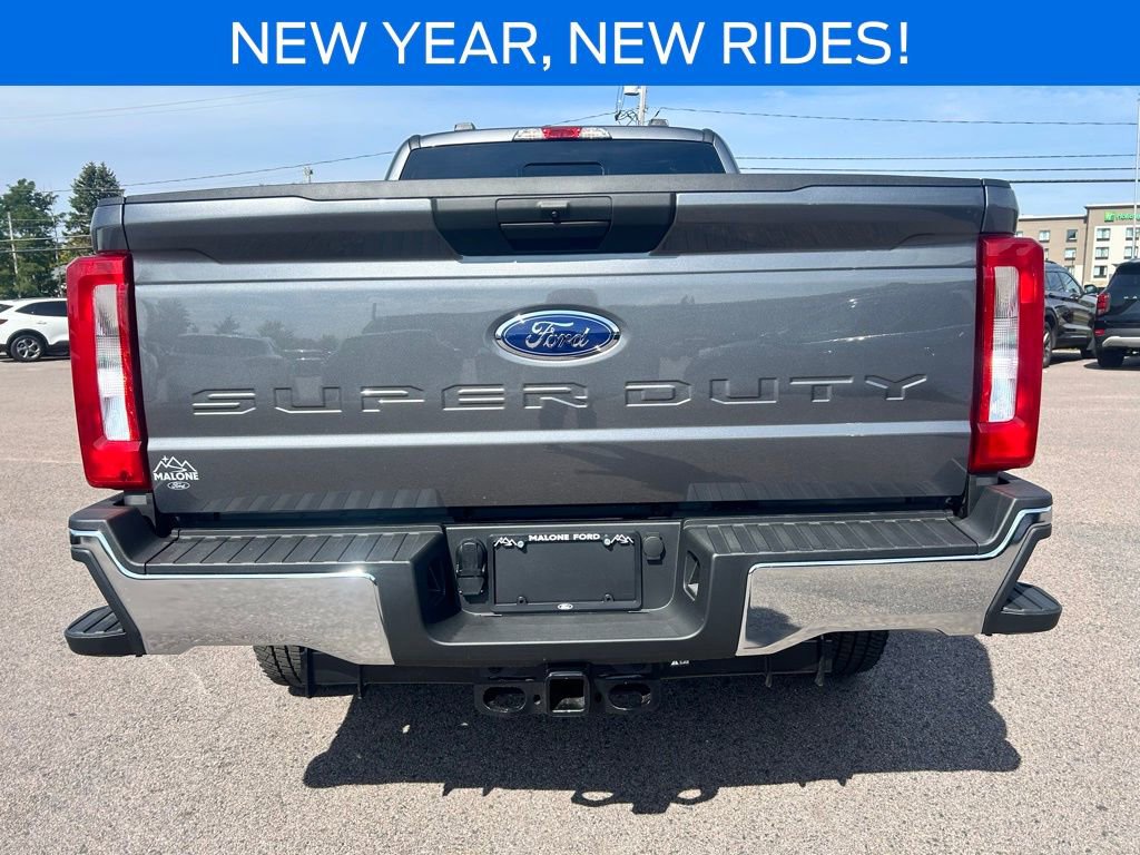 New 2025 Ford F250 XL image 5