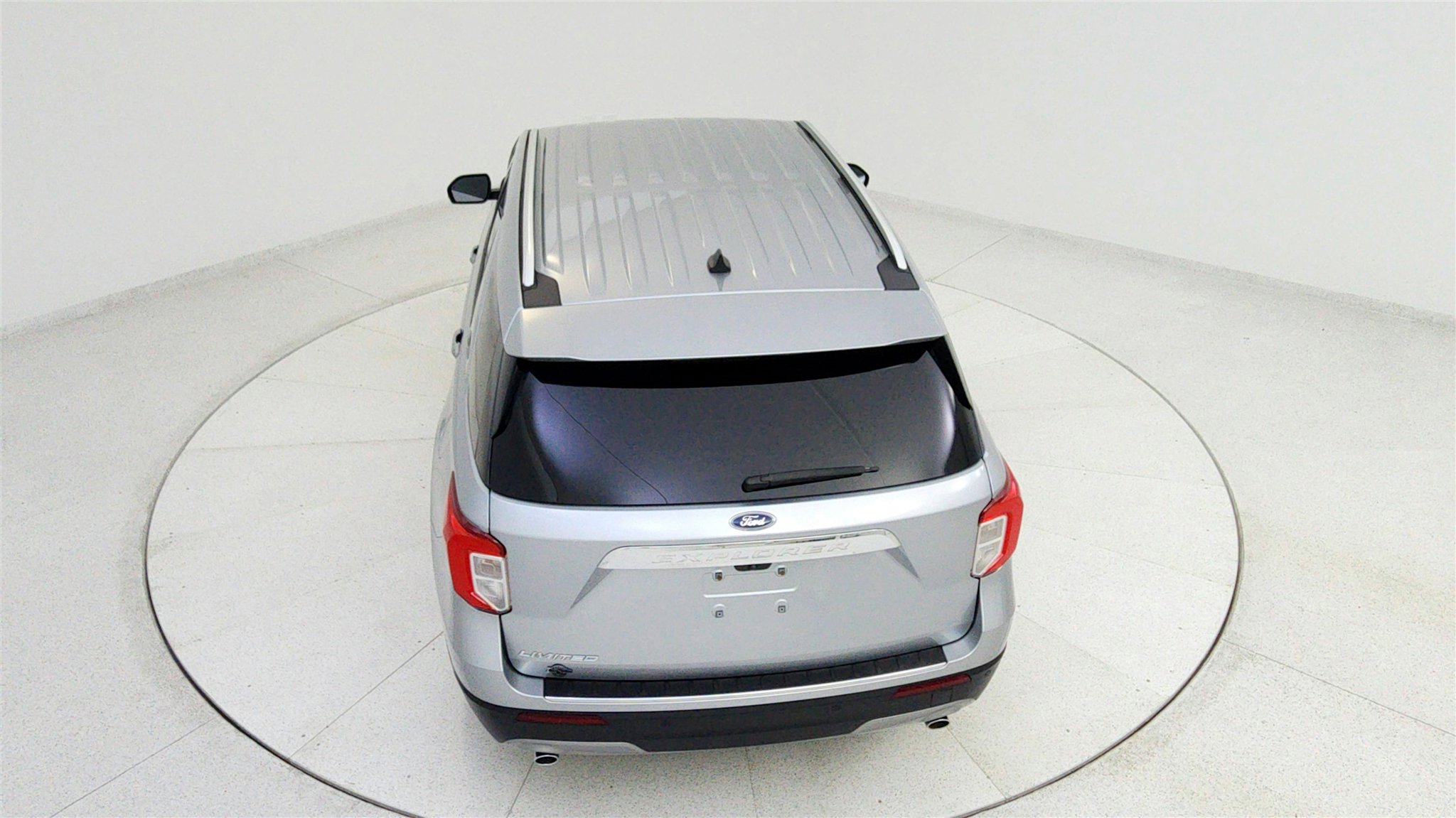 Used 2023 Ford Explorer Limited w/ Equipment Group 301A image 27