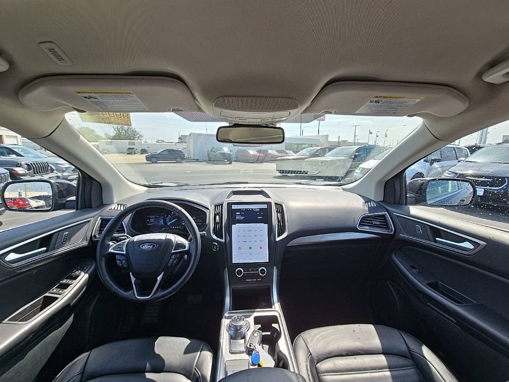 Used 2023 Ford Edge SEL AWD/4WD image 2