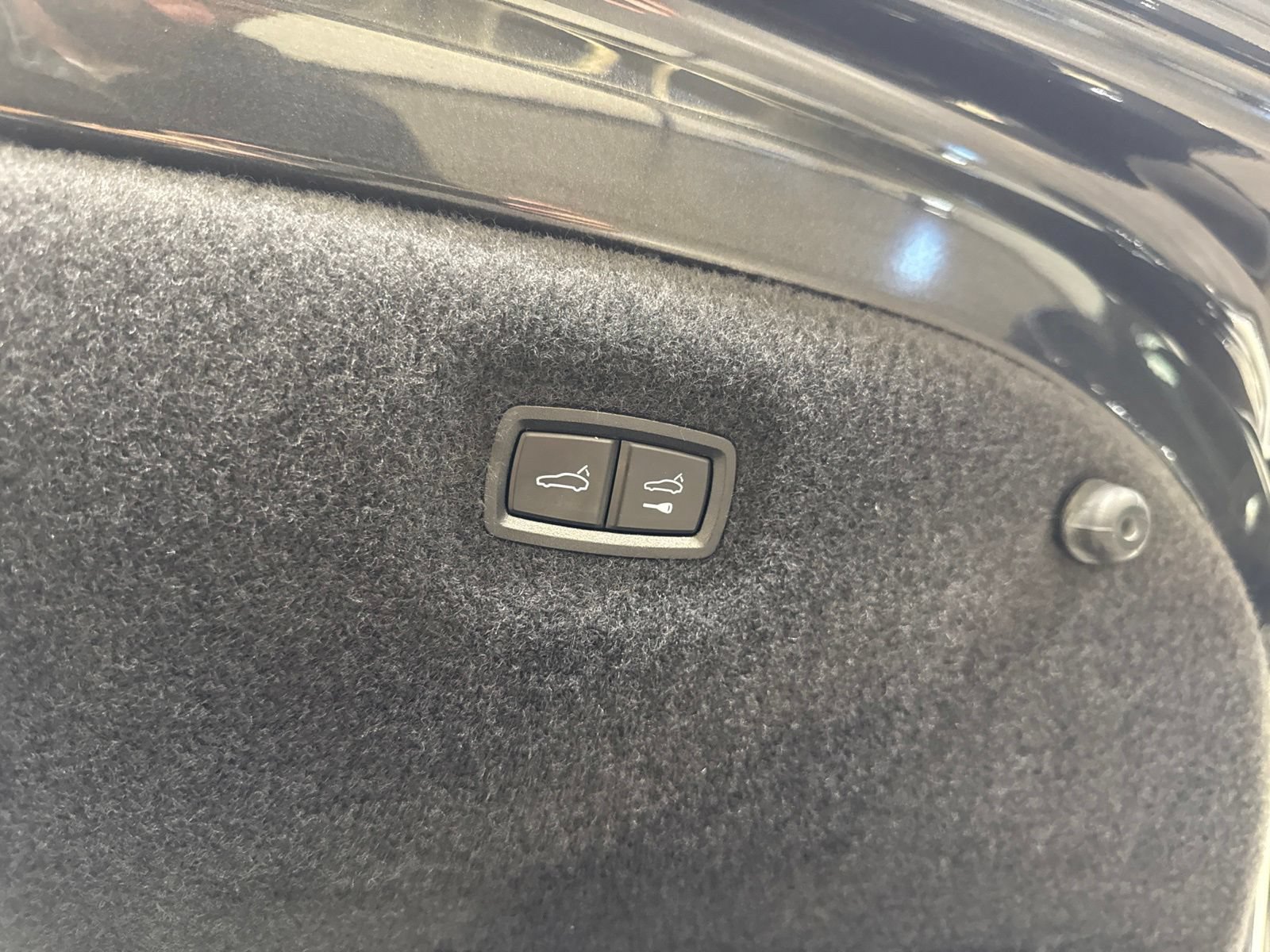 Used 2020 Porsche Taycan 4S AWD/4WD image 45