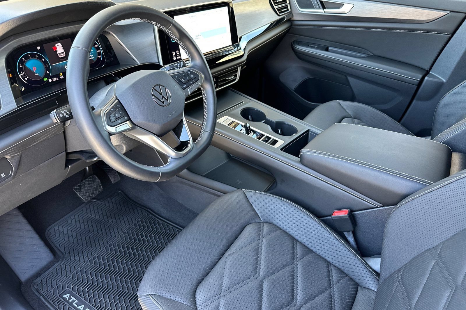 Certified 2026 Volkswagen Atlas Cross Sport SE AWD/4WD image 10