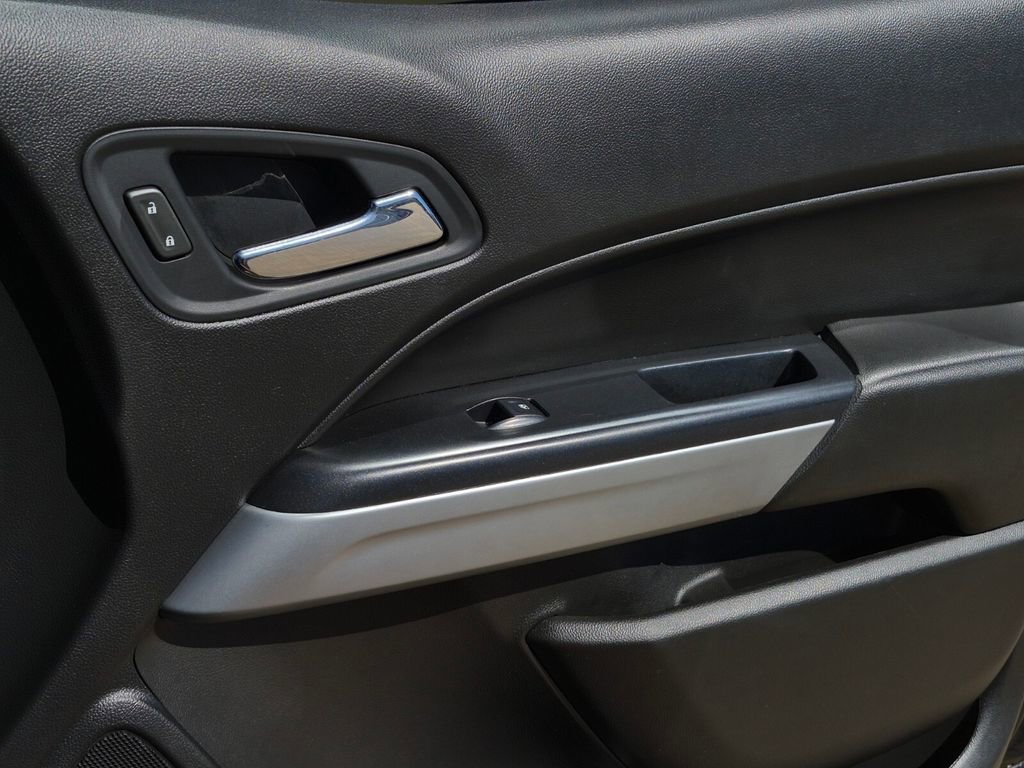 Used 2019 Chevrolet Colorado LT image 34