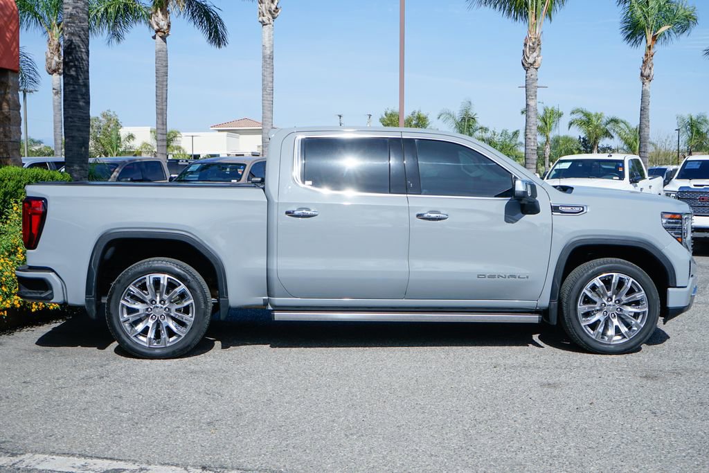 Used 2024 GMC Sierra 1500 Denali w/ Denali Reserve Package AWD/4WD image 12