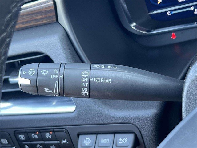 Certified 2024 Chevrolet Suburban High Country w/ Advanced Technology Package image 2