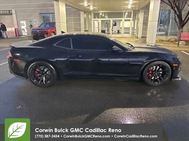 Used 2015 Chevrolet Camaro SS w/ SS Performance Package image 9