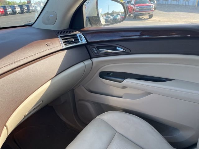 Used 2015 Cadillac SRX Luxury w/ Driver Awareness Package image 26