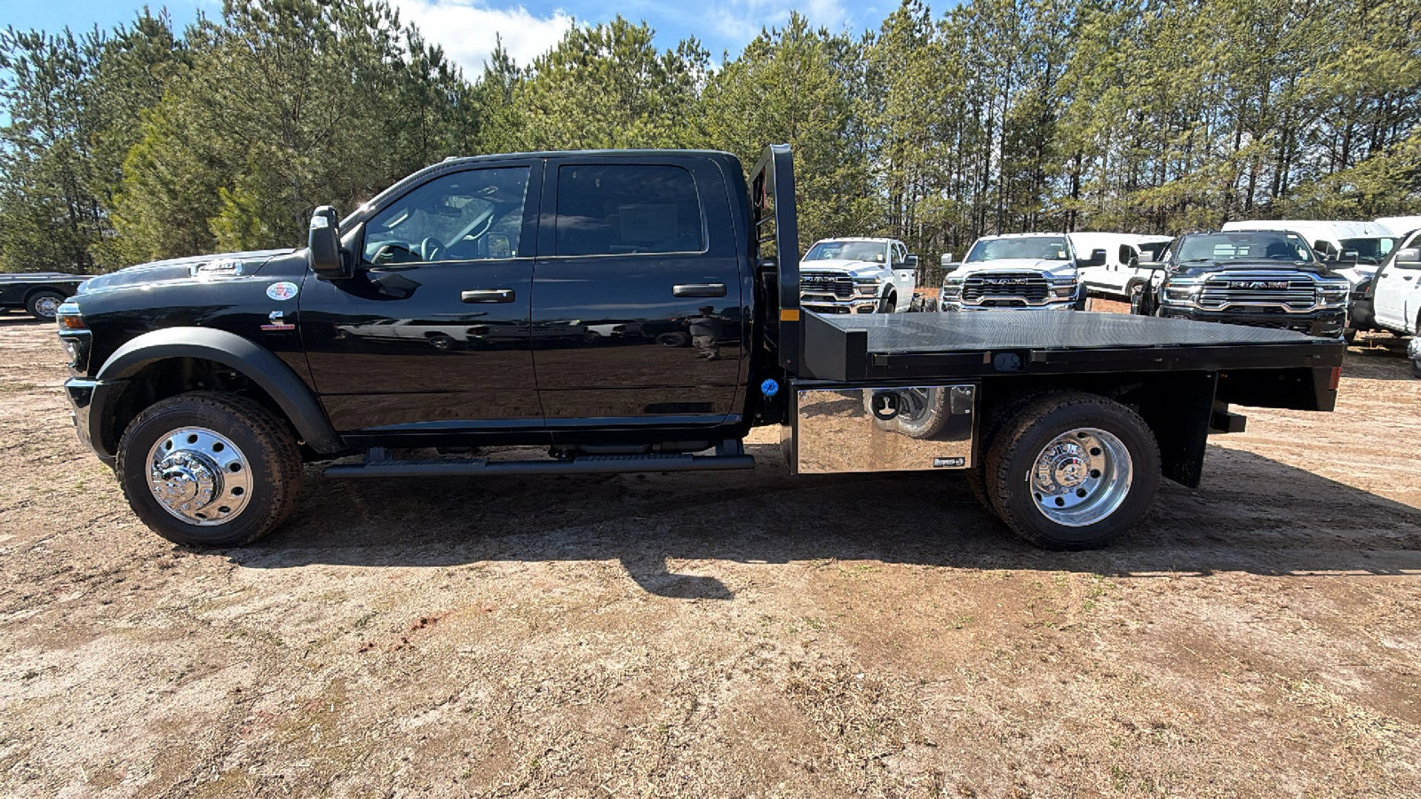 New 2026 RAM 4500 Tradesman w/ Chrome Appearance Group AWD/4WD image 11