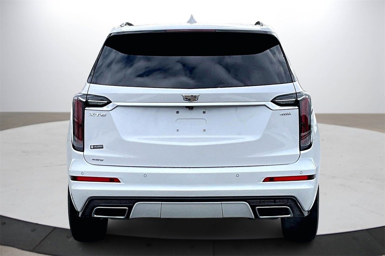 Used 2024 Cadillac XT6 Sport image 8
