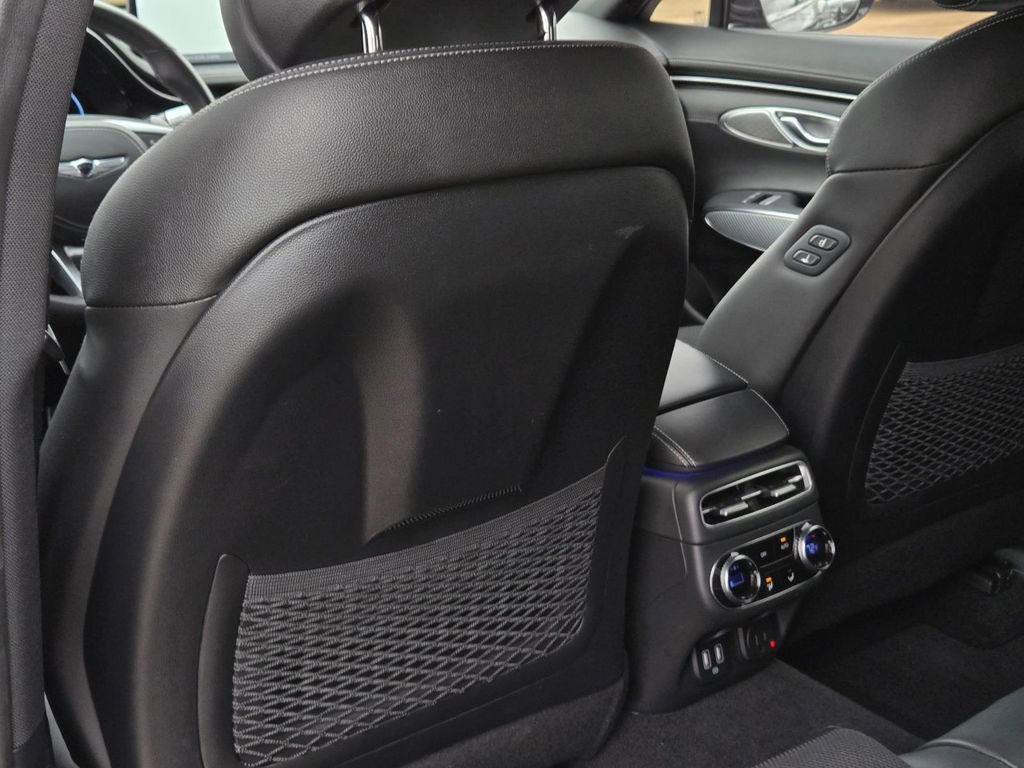 Used 2023 Genesis GV70 2.5T w/ Sport Prestige Package image 20