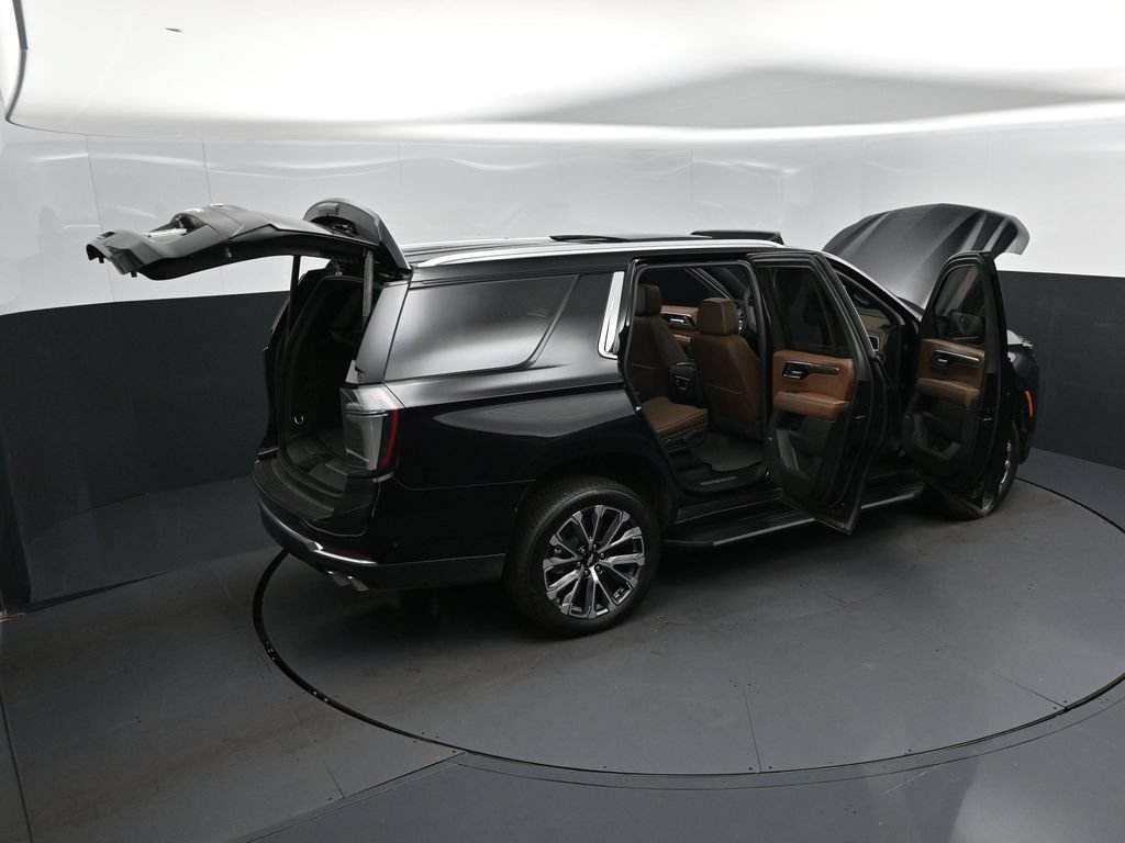 Used 2026 Chevrolet Tahoe High Country w/ Sun And Tow Package RWD image 51