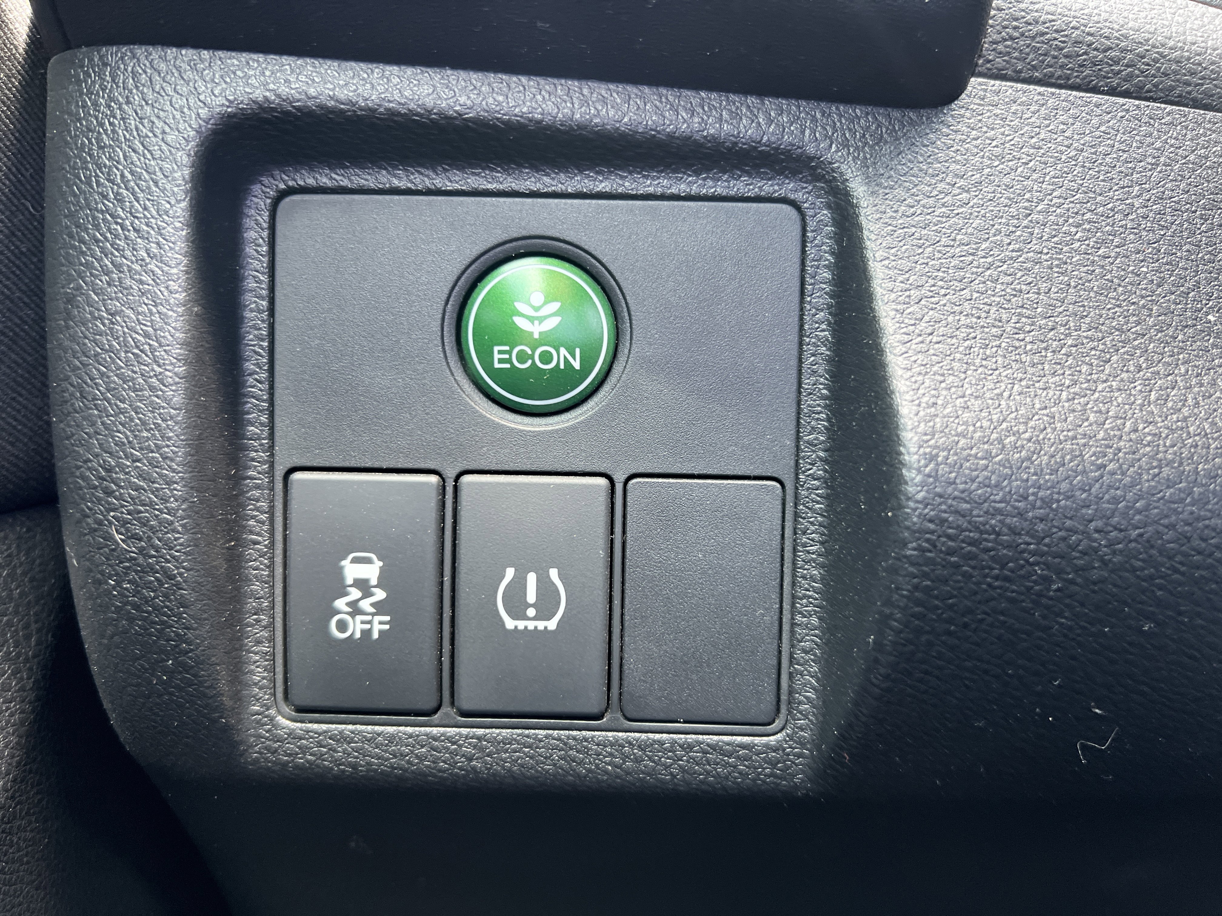 Used 2018 Honda HR-V LX image 29